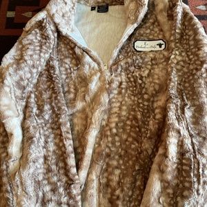 The Handmade heifer Pullover